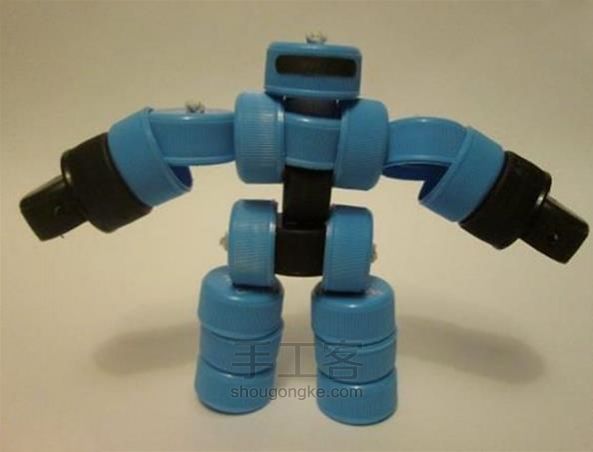 塑料瓶盖手工制作的机械战警机器人玩具DIY做法【转译】 第11步