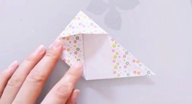 折纸信封 第9步