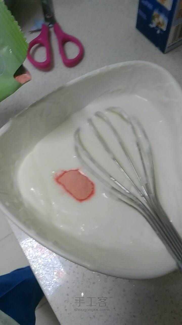 草莓味酸奶慕斯蛋糕 第9步