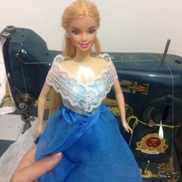 芭比娃娃改造海蓝纱裙教程 第24步