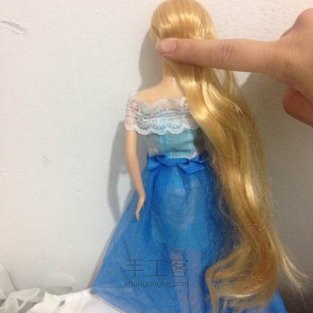 芭比娃娃改造海蓝纱裙教程 第31步