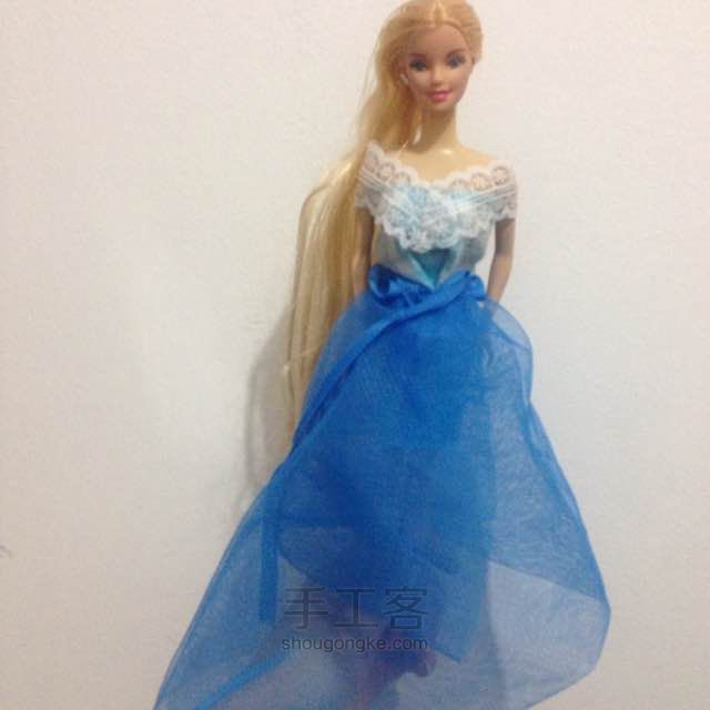 芭比娃娃改造海蓝纱裙教程 第32步