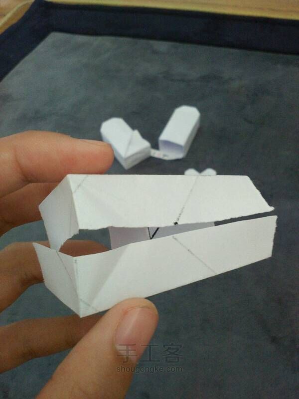 爱心盒子折纸教程！ 第26步