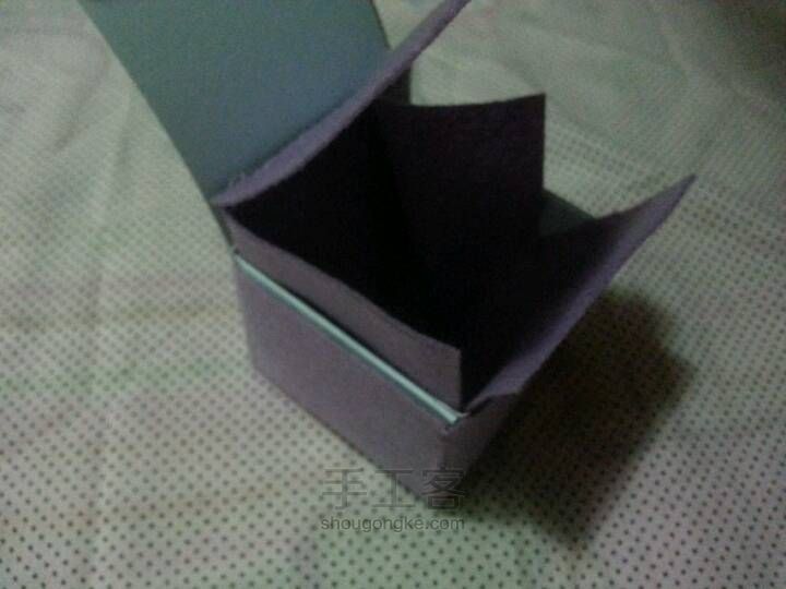 简单几步~由普通纸盒变身为小巧可爱的收纳布盒~ 第11步