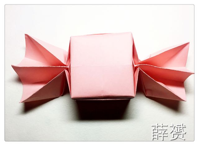 （纸盒系列二十三）糖果盒折法 第31步