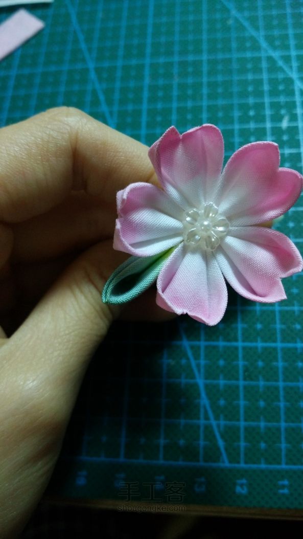 【花与夢手作屋】日式细工花簪-樱时（一） 第32步