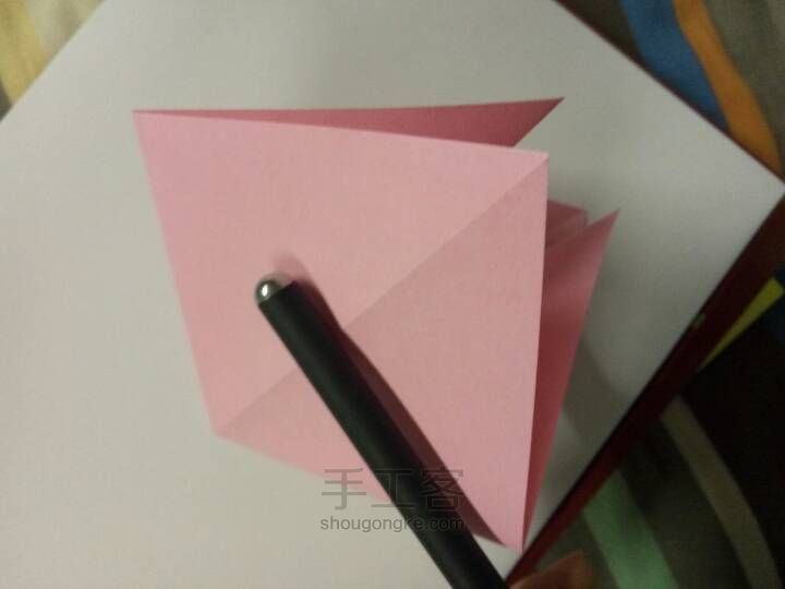 百合花折纸教程 第2步