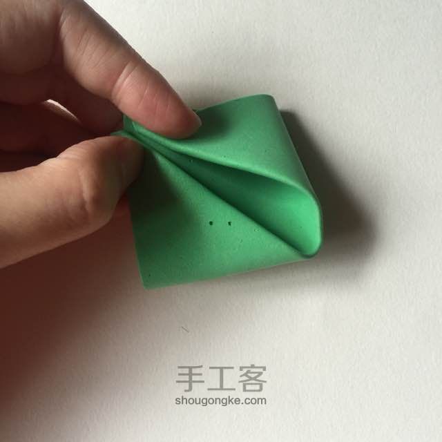 （丝带花系列二）一款布艺花的制作 第3步