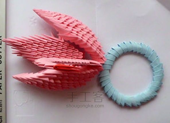 三角插工艺品粉色戏水天鹅的制作，美美哒 第6步