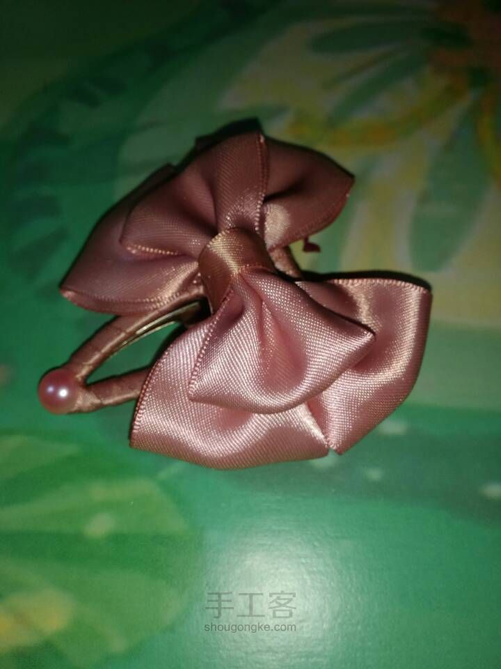 简单的蝴蝶结鸭嘴夹 第9步