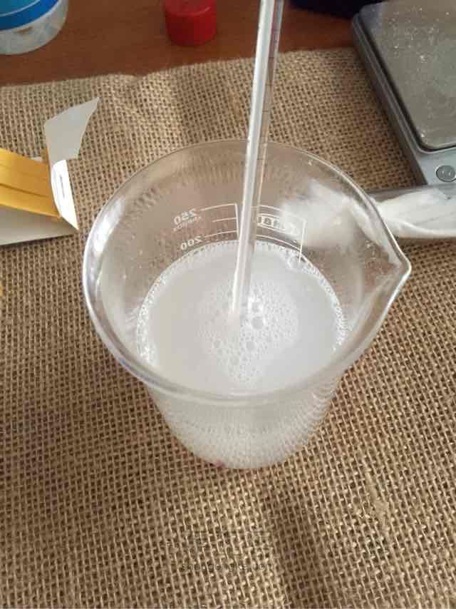 美白保湿面膜 第6步