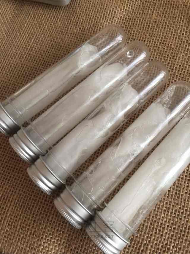 美白保湿面膜 第8步
