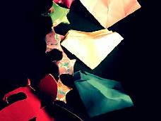 这个算是我个人原创的，虽然并不是非常精致，但是真的很简单哦。