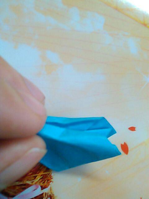 简洁立体纸桃心love 第10步