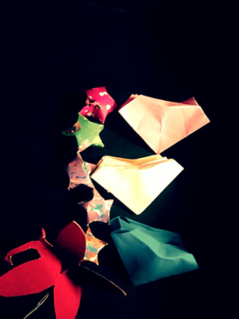 简洁立体纸桃心love 第14步