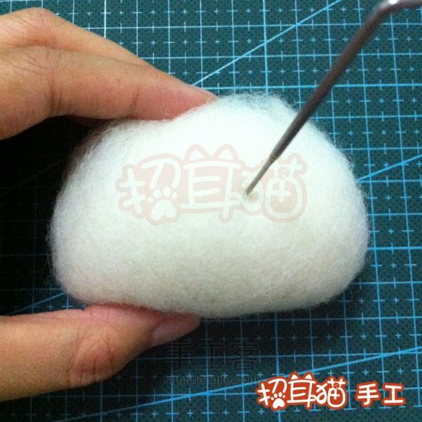 【招耳猫】羊毛毡教程之白色猫咪 第2步