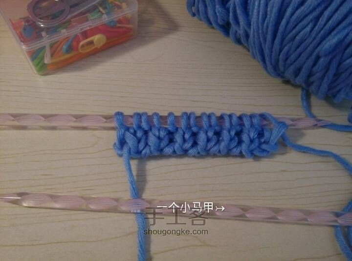 围巾、毛衣中双麻花的编织 第2步