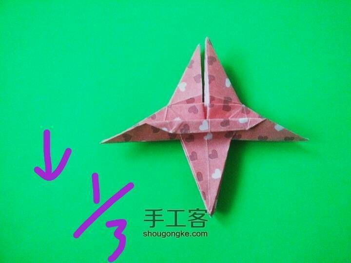 五瓣樱花折纸 第22步
