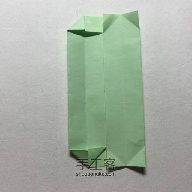 （纸盒系列四十三）长条纸盒的折法 第5步
