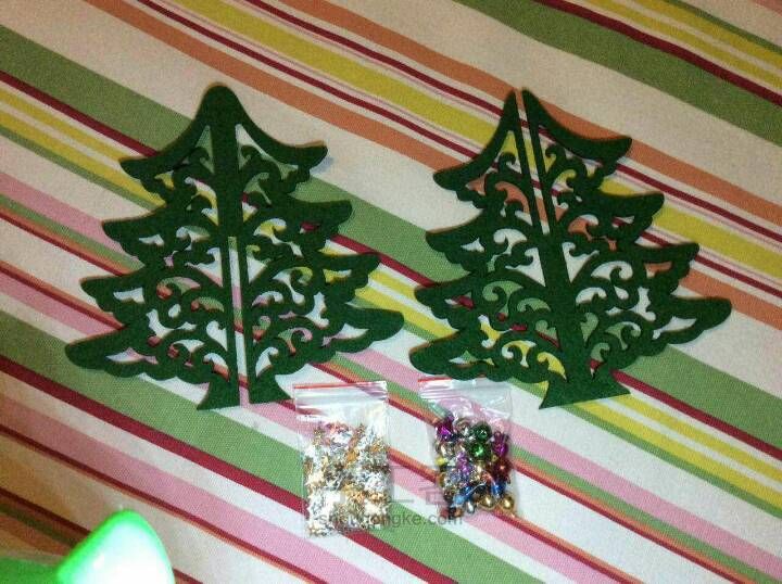 圣诞树八音盒 第7步