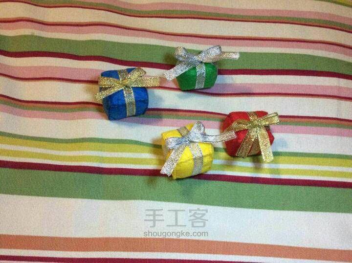 圣诞树八音盒 第6步