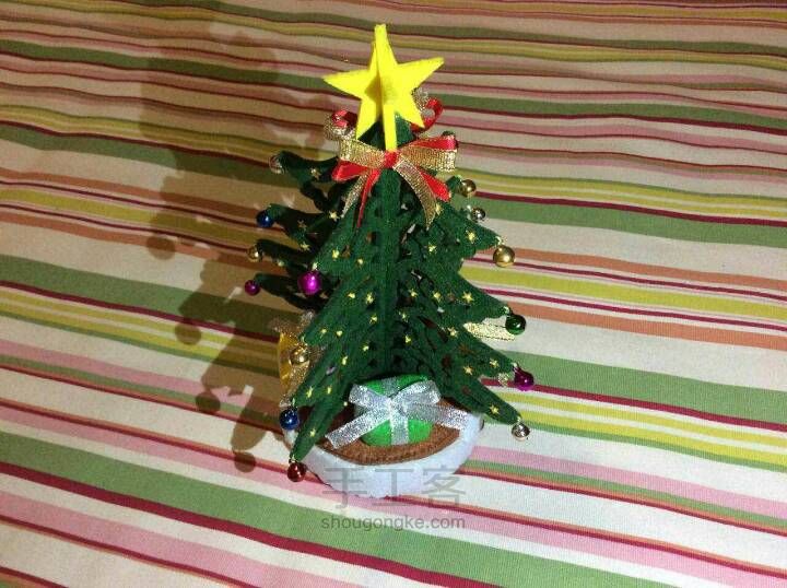 圣诞树八音盒 第13步