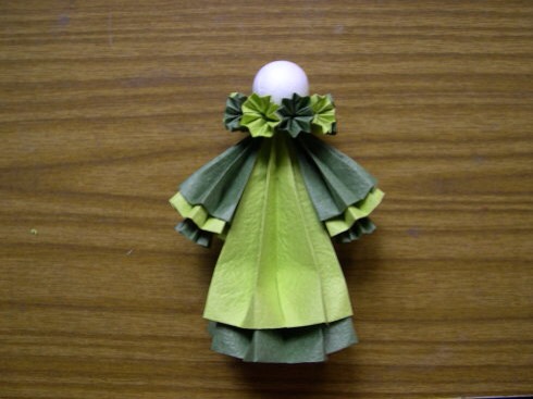 折纸娃娃制作方法 第18步