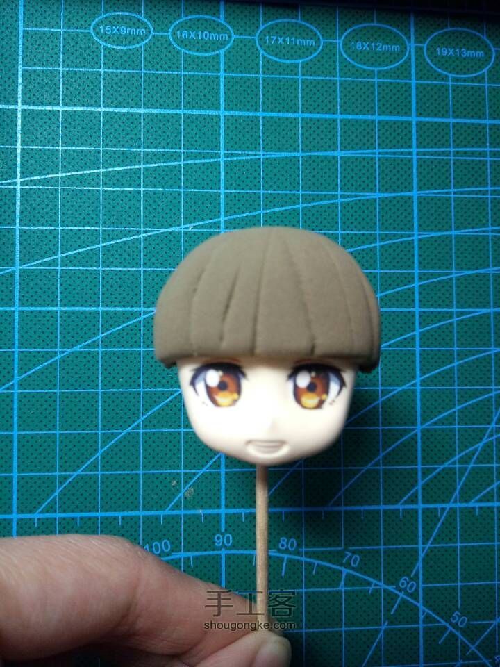 双马尾可爱女孩粘土教程 第2步