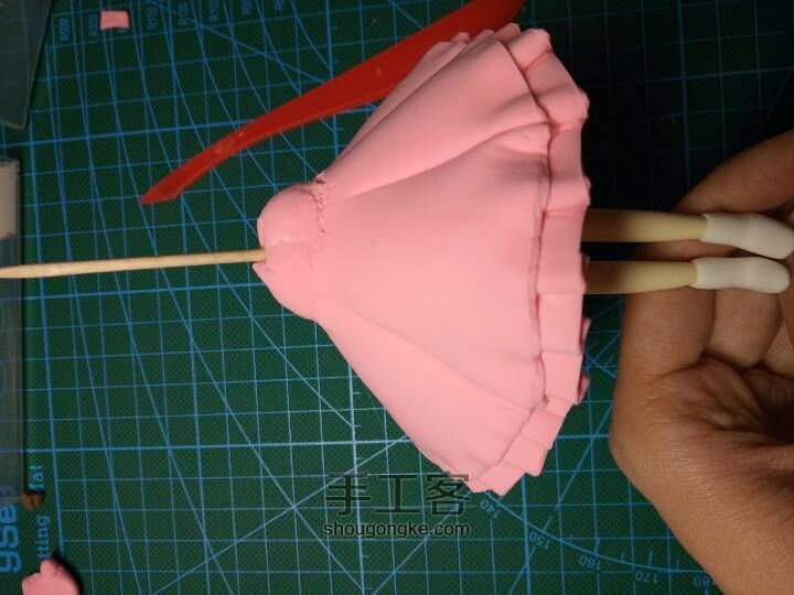 双马尾可爱女孩粘土教程 第26步