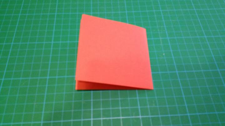 五角星折纸 第3步