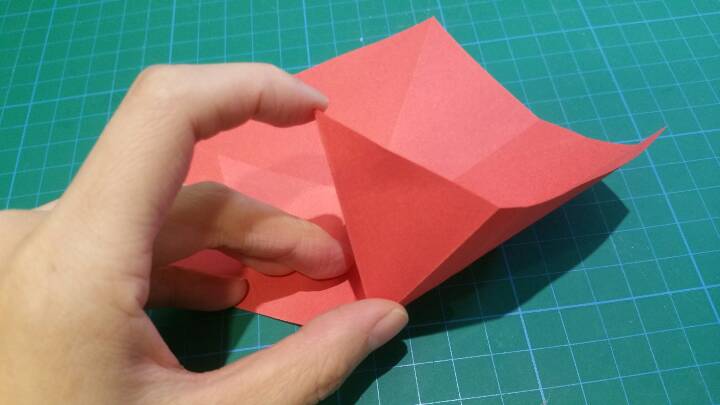 五角星折纸 第20步