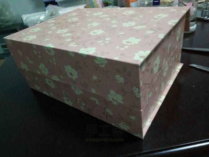 纸壳做漂亮包装盒 第12步