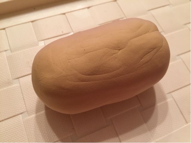 逼真食玩粘土面包制作方法 第3步
