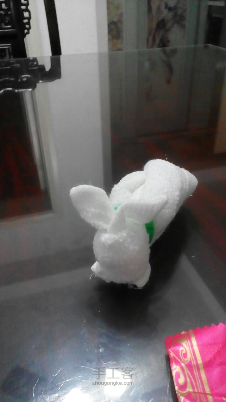 纸巾兔子 第1步