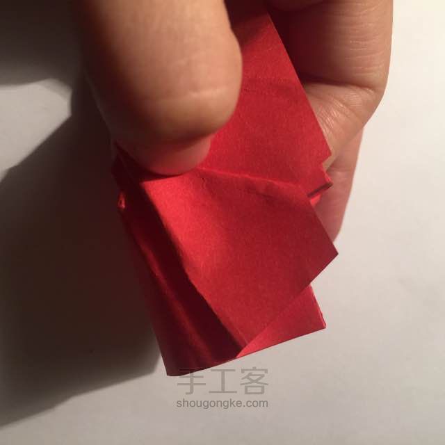 （纸花系列四十三）组合玫瑰的折法 第35步