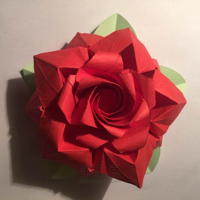 （纸花系列四十三）组合玫瑰的折法 第54步