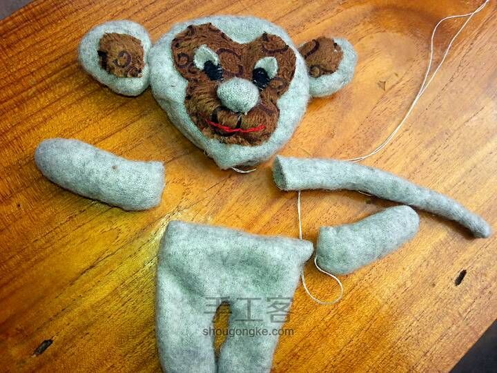 废布用来给未出生的宝宝做了个小猴子玩偶 第5步