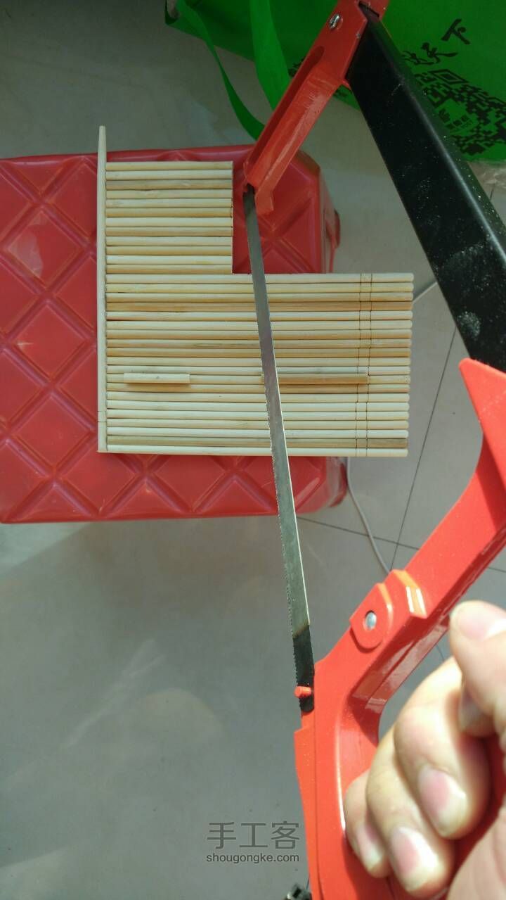 一次性筷子制作小别墅㈡ 第3步