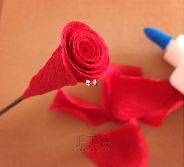 简易版的邹纹纸玫瑰🌹 第7步
