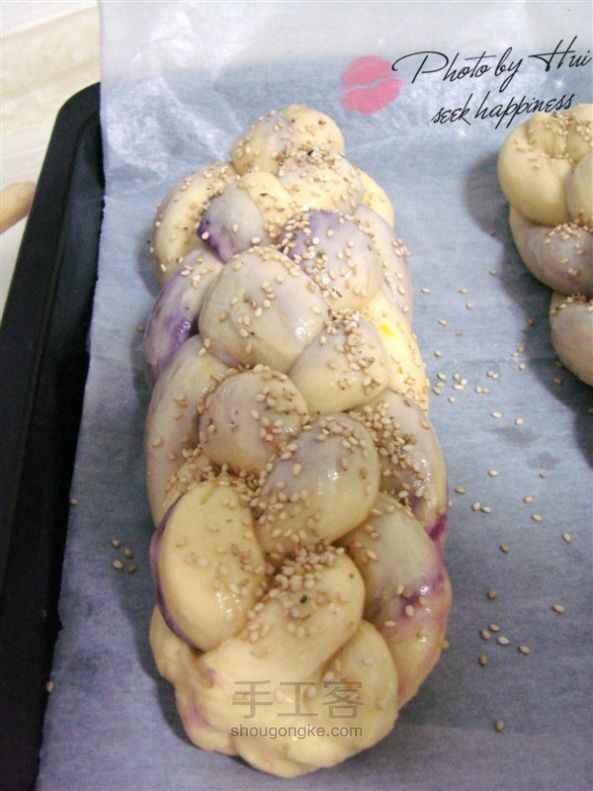 给面包编个美丽的六股辫——紫薯辫子面包 第4步