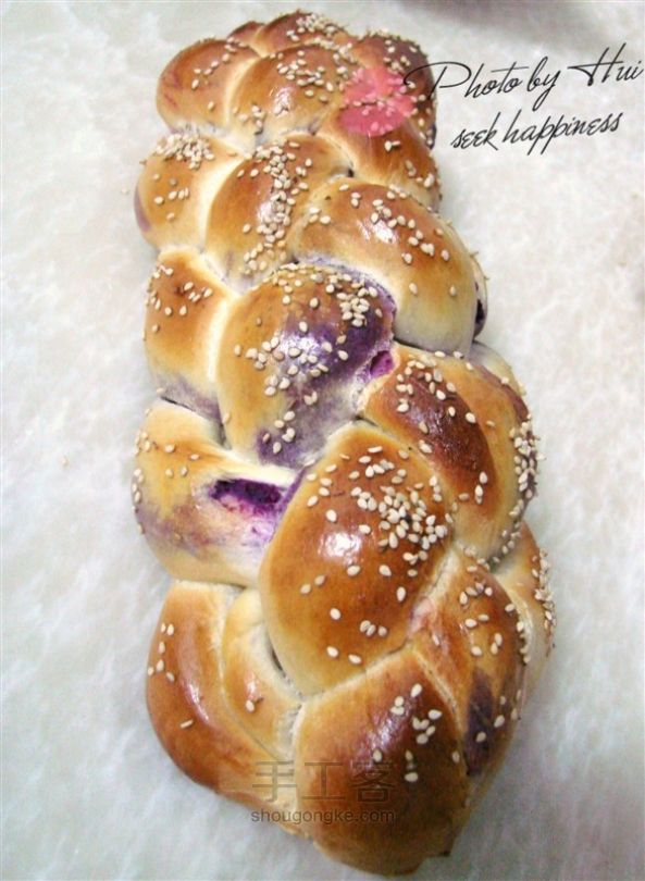 给面包编个美丽的六股辫——紫薯辫子面包 第5步