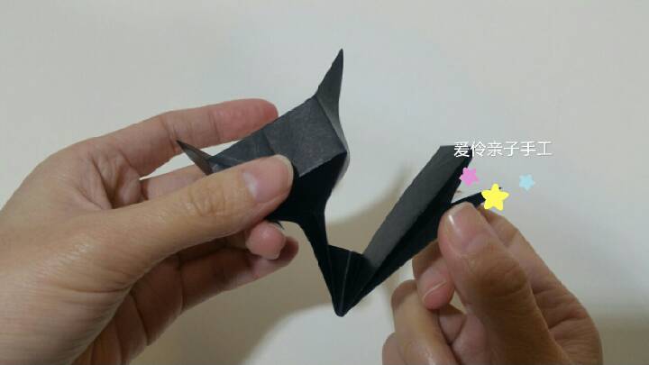 【折纸】某猫😁（钛金眼） 第28步