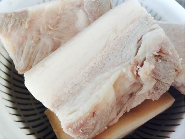 梅菜扣肉 第2步