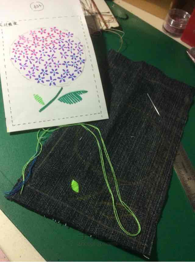 刺绣+编织=手机包～ 第6步