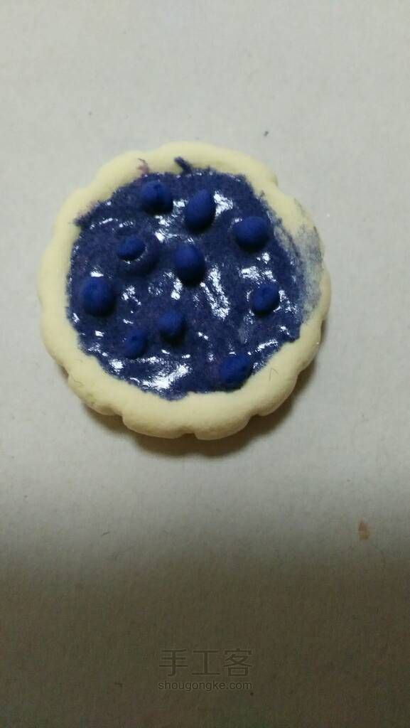 【粘土·食玩】蓝莓派 第6步