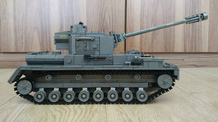 开智KY82010德军4号坦克F2型拼装 第48步