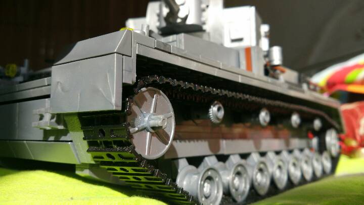 开智KY82010德军4号坦克F2型拼装 第54步