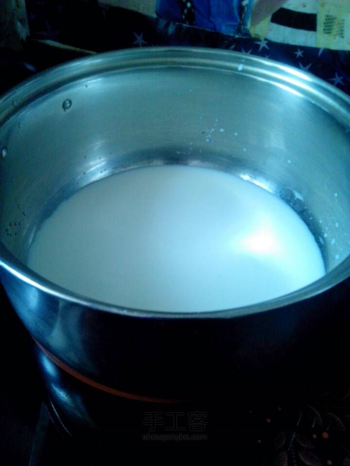 牛奶冻 第1步