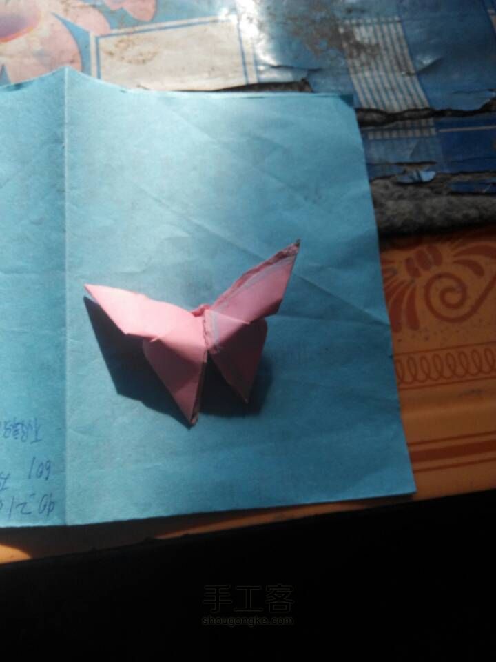 折纸（一 ）蝴蝶 第1步