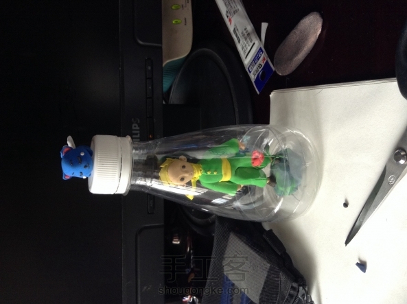 这个小王子不好站立呀